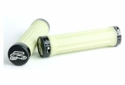 Poignees Lock-on RENTHAL TRACTION Kevlar Blanc